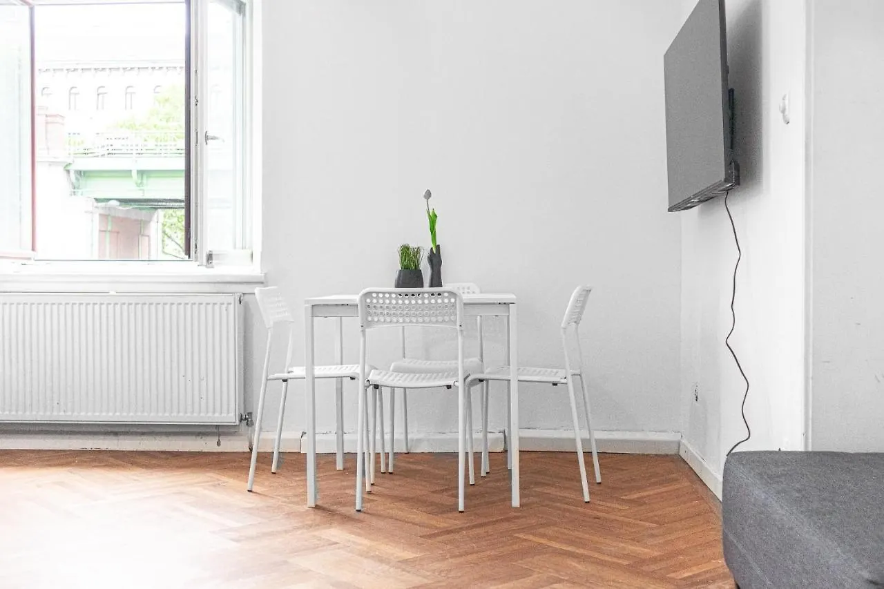 Apartment Classy 2Br Apt. W/ Exclusive Location Near Akh Vienna